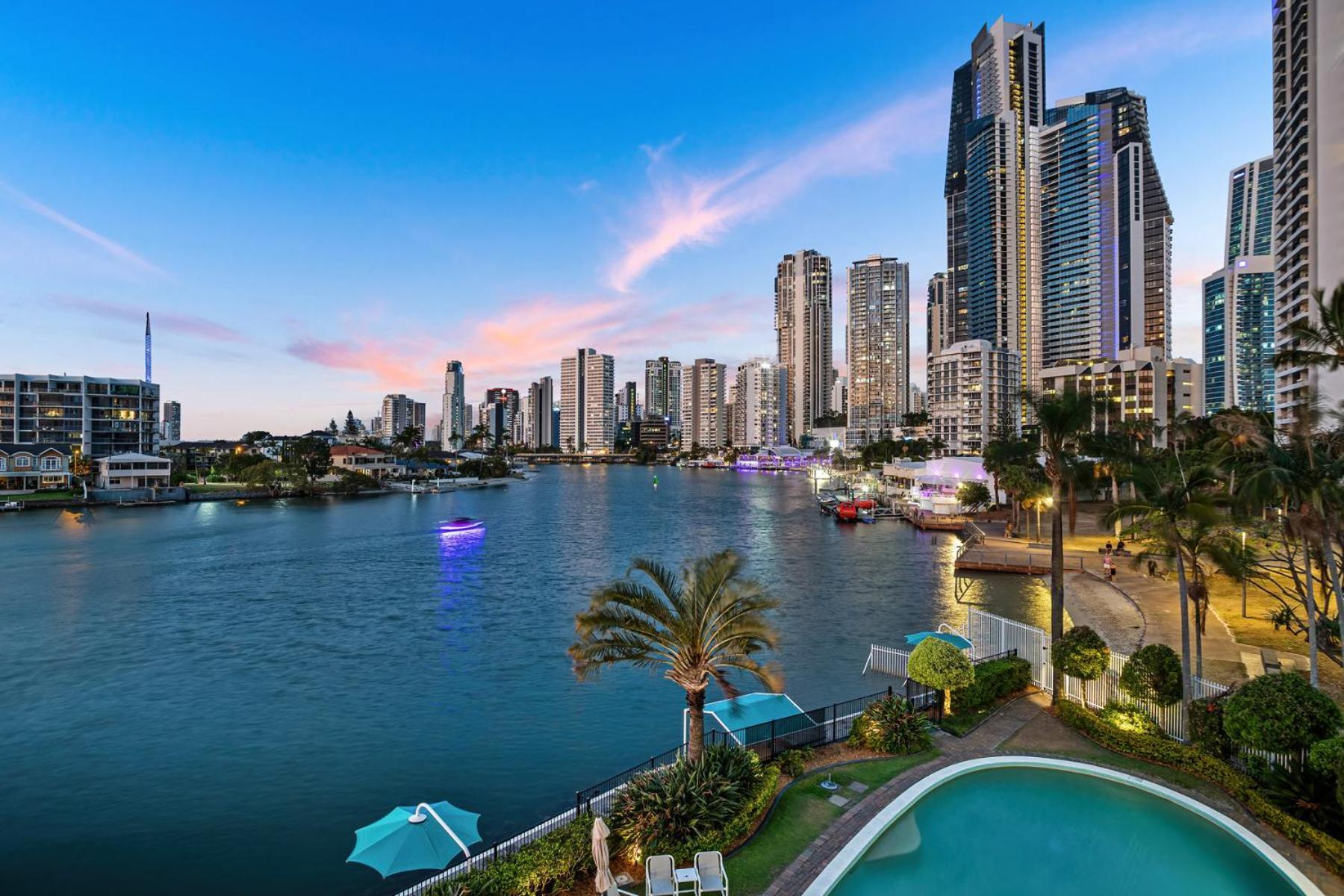 Amazing Water Views Surfers Paradise Gold Coast Exterior foto